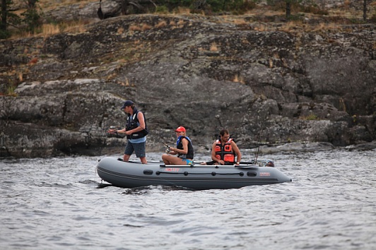 Посейдон Антей-420