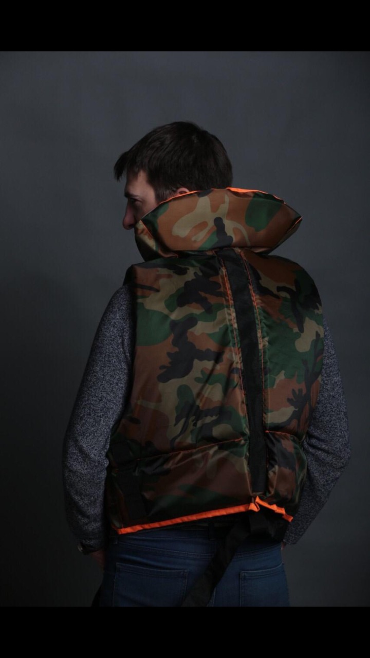 Спасательный жилет двусторонний 100-120 кг Спасательный жилет двусторонний 100-120 кг